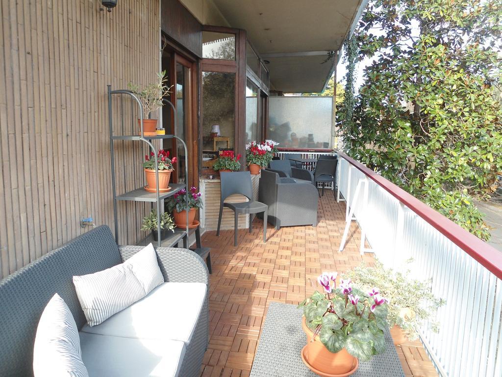 Aida Charming Couette-café